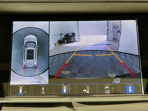 New 2026 Cadillac XT5 Sportv image 14