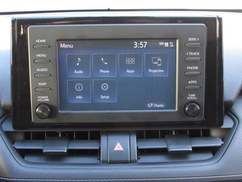 Used 2019 Toyota RAV4 XLE w/ Carpet Mat Package AWD/4WD image 25