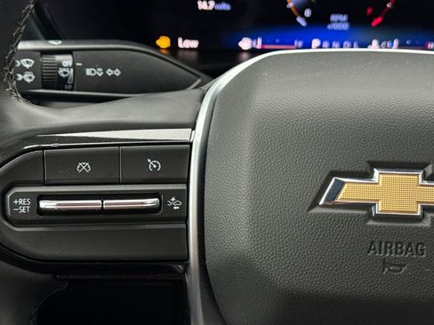 Used 2024 Chevrolet Colorado LT w/ LT Convenience Package RWD image 27