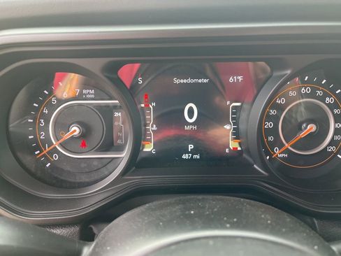 New 2025 Jeep Gladiator Sport image 14