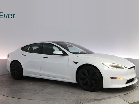 Used 2022 Tesla Model S AWD/4WD image 14