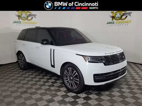Used 2023 Land Rover Range Rover SE AWD/4WD image 1