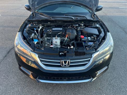 Used 2013 Honda Accord Sport image 14