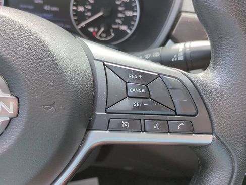 Used 2024 Nissan Altima 2.5 SV FWD image 21