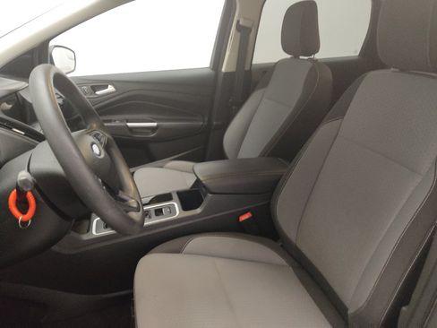 Used 2018 Ford Escape SE w/ SE Sync 3 Package AWD/4WD image 17