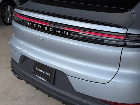 New 2026 Porsche Cayenne Coupe AWD/4WD image 35