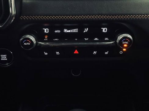 Used 2025 MAZDA CX-50 AWD 2.5 S w/ Premium Plus Pkg image 33