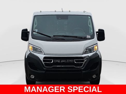 Used 2025 RAM ProMaster 2500 w/ U-Haul Equipment Group FWD image 8