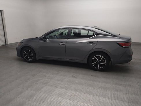 Used 2024 Nissan Sentra SV FWD image 3