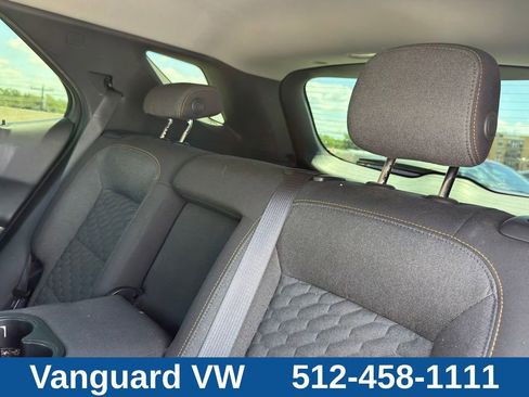 Used 2020 Chevrolet Equinox LT FWD image 28