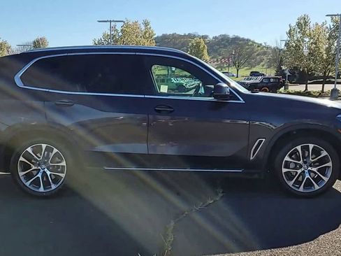 Used 2023 BMW X5 xDrive40i AWD/4WD image 9