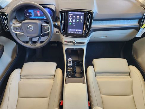 Used 2026 Volvo XC40 B5 Plus w/ Protection Package Premier AWD/4WD image 27