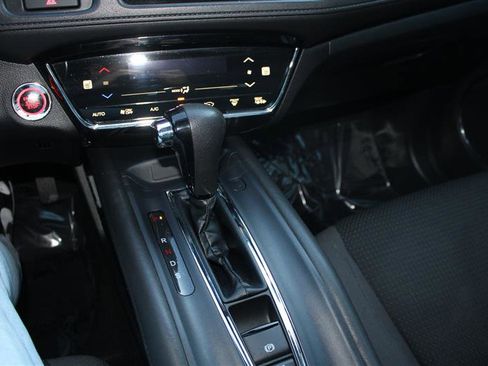 Used 2020 Honda HR-V EX image 16