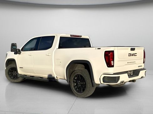 Used 2021 GMC Sierra 1500 Elevation w/ X31 Off-Road Package AWD/4WD image 10