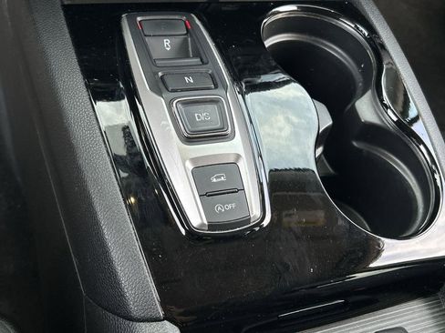 Used 2017 Honda Pilot Elite image 16