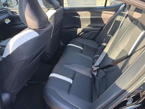 New 2026 Toyota Camry SE FWD image 11