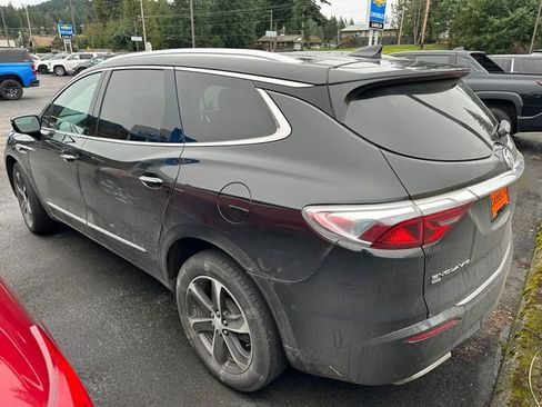 Used 2022 Buick Enclave Essence w/ Experience Buick Package image 3