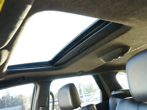 Used 2022 Dodge Durango Citadel image 16