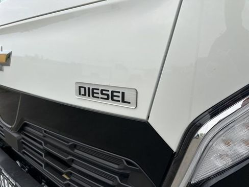New 2025 Chevrolet Low Cab Forward 4500 XD RWD image 19