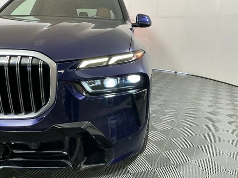 Certified 2024 BMW X7 xDrive40i w/ M Sport Package AWD/4WD image 8
