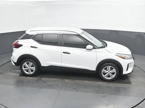 Used 2021 Nissan Kicks S FWD image 33