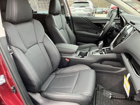 New 2025 Subaru Outback Limited image 28