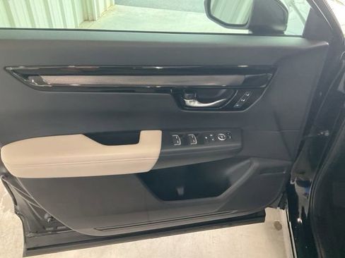 Certified 2025 Honda CR-V EX-L image 5