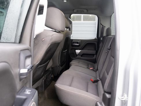 Used 2015 Chevrolet Silverado 1500 LT w/ LT Convenience Package image 16