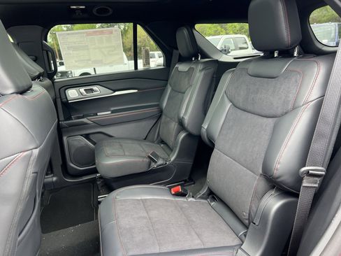 New 2026 Ford Explorer ST AWD/4WD image 25