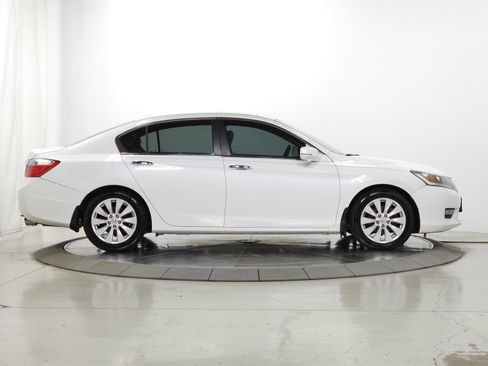Used 2014 Honda Accord EX-L image 9