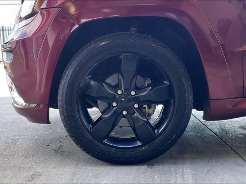 Used 2016 Jeep Grand Cherokee High Altitude RWD image 8