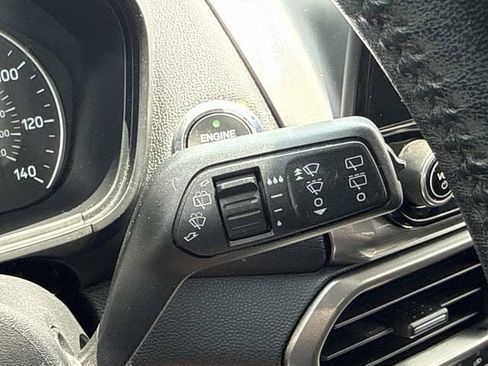 Used 2019 Ford EcoSport SE FWD image 24