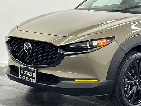 Used 2025 MAZDA CX-30 Carbon image 2