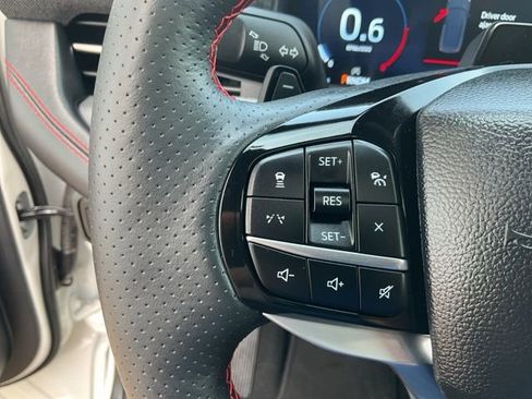 Used 2025 Ford Explorer ST image 9