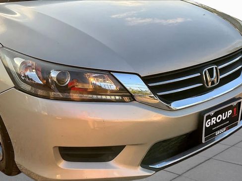 Used 2014 Honda Accord LX image 29