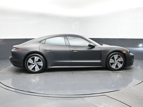 Used 2020 Porsche Taycan 4S AWD/4WD image 3