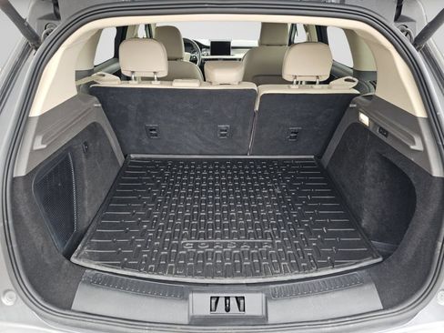 Used 2021 Lincoln Corsair AWD w/ Premium Package image 27