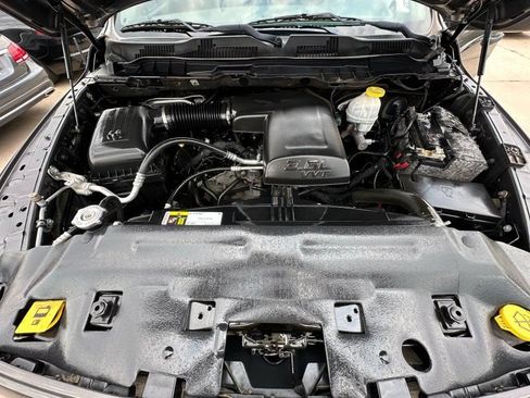 Used 2018 RAM 1500 Express AWD/4WD image 27