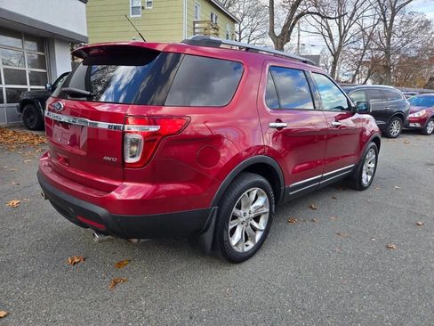 Used 2014 Ford Explorer XLT w/ Equipment Group 202A image 17