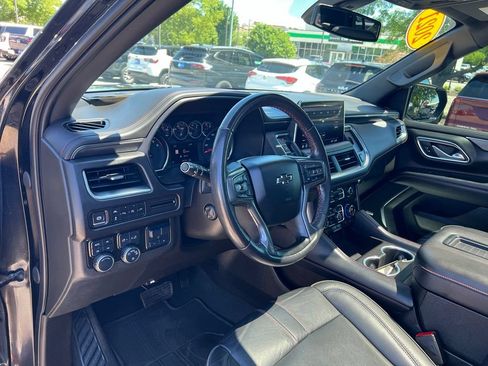 Used 2021 Chevrolet Tahoe RST w/ Luxury Package AWD/4WD image 18
