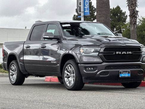 Used 2022 RAM 1500 Laramie w/ Sport Appearance Package AWD/4WD image 6