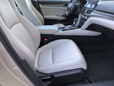 Certified 2019 Honda Accord LX image 20