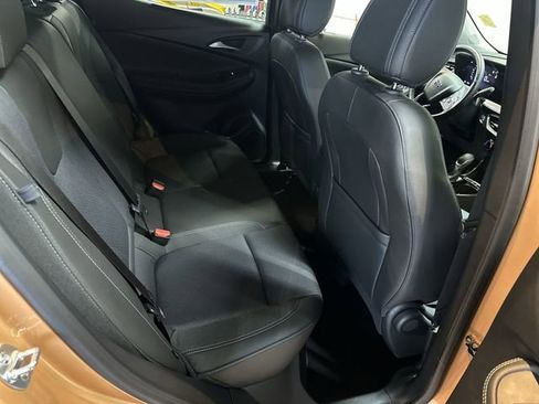 Certified 2024 Buick Encore GX Preferred FWD image 18