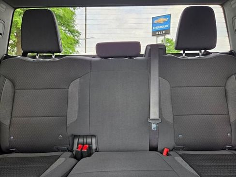 Used 2024 Chevrolet Silverado 1500 LT RWD image 11