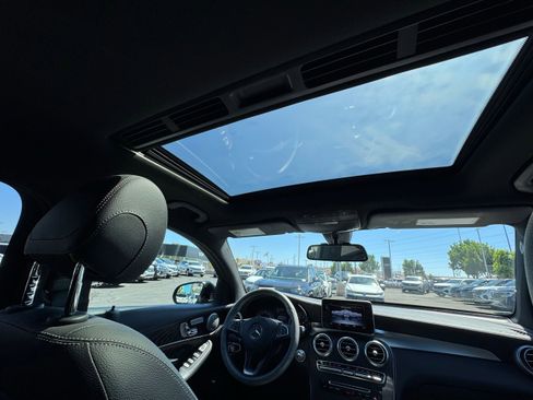 Used 2018 Mercedes-Benz GLC 300 4MATIC Coupe image 29