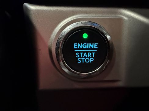 Used 2023 Ford F150 XLT w/ Equipment Group 302A High RWD image 42