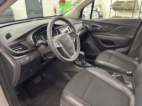 Used 2022 Buick Encore Preferred w/ Safety Package AWD/4WD image 9