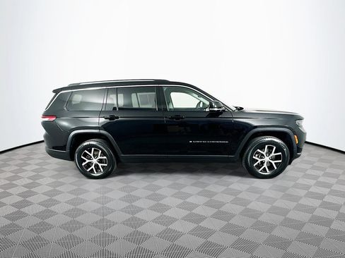Used 2023 Jeep Grand Cherokee L Limited AWD/4WD image 14