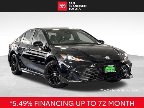 Certified 2025 Toyota Camry SE FWD image 7