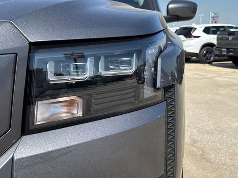 New 2026 Nissan Frontier SV w/ Tow Package image 9